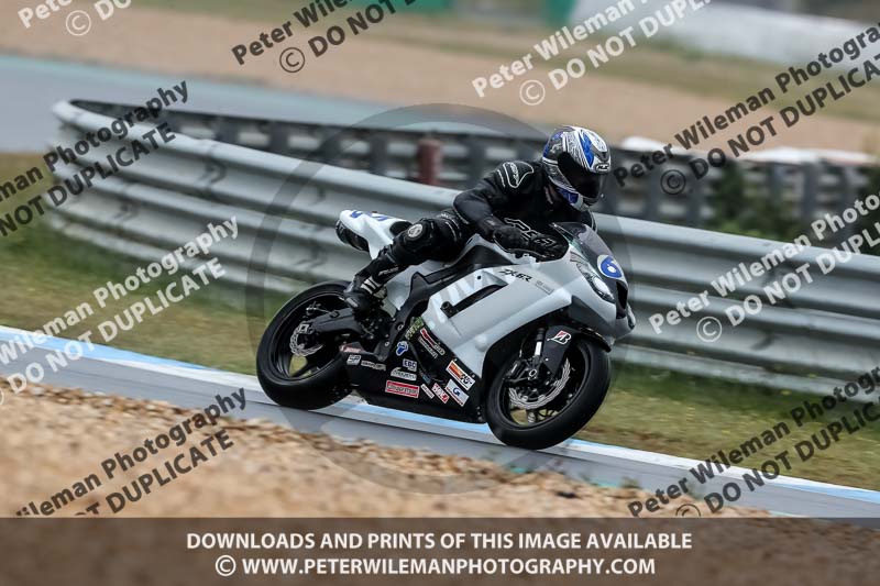 estoril;event digital images;motorbikes;no limits;peter wileman photography;portugal;trackday;trackday digital images